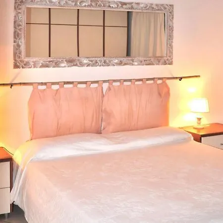 Salina Bamba Sleeps 8 Pool Air Con Capo Coda Cavallo
