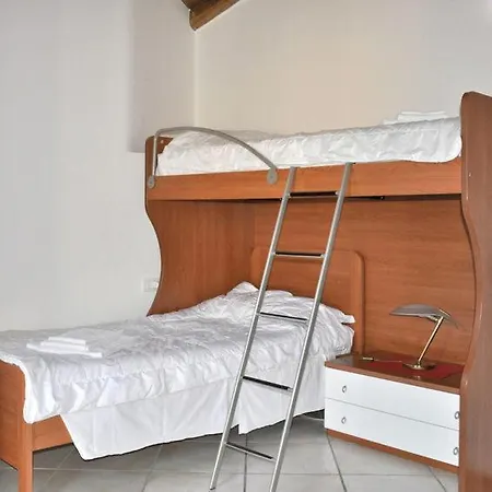 Casa vacanze Salina Bamba Sleeps 8 Pool Air Con Capo Coda Cavallo